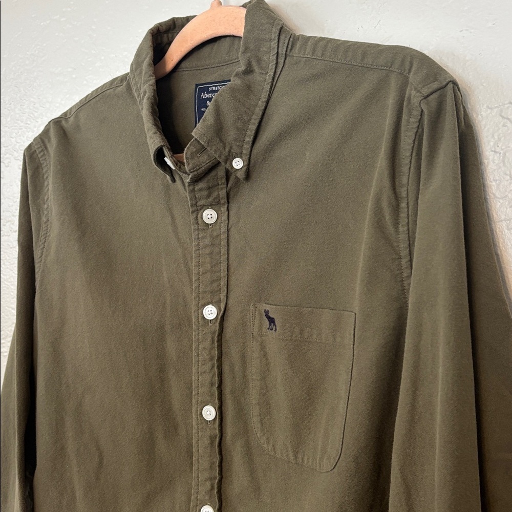 Abercrombie & Fitch Men’s Dark Green Casual Button-Down Cotton Blend Shirt M - Picture 2 of 8